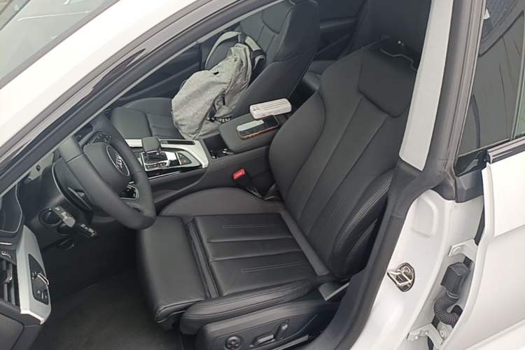 Used Audi A5 2024 Sportback 40 TFSI quattro Luxury Dynamic Model
