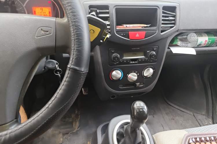 Used BAIC Weiwang 306 2013 1.2L Value Edition Basic 7-Seater A12 China IV Standard
