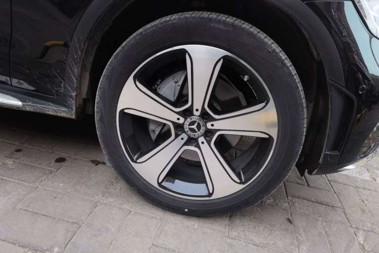 Used Mercedes-Benz GLC 2022 GLC 300 L 4MATIC Dynamic Edition Prestige Model
