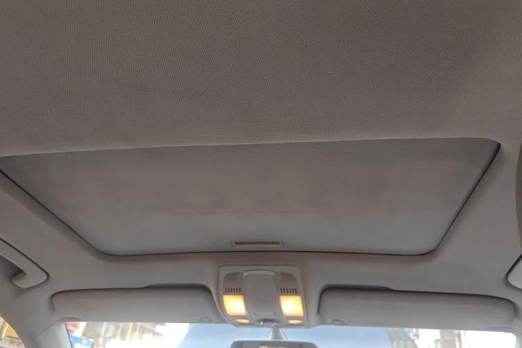 Used Audi A6L 2011 2.4L Comfort Edition Headliner