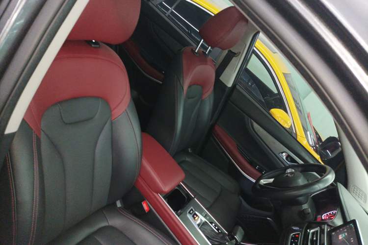 Used Changan CS75 2022 Blue Whale Edition 1.5T DCT Prestige Model