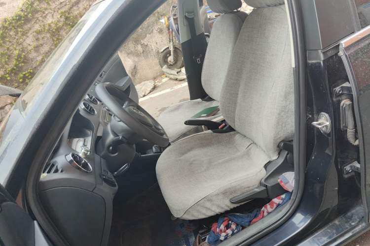 Used Volkswagen Jetta 2017 1.4L Manual Fashion Edition