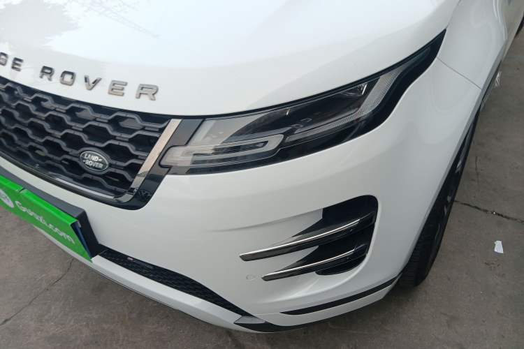Used Land Rover Range Evoque 2023 Aurora L 249 PS Luxury Edition
