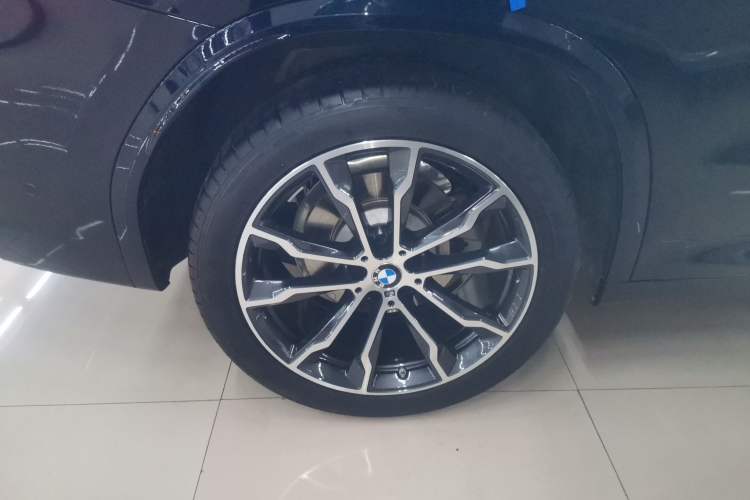 Used BMW X3 2023 Restyled xDrive30i Leading Edition M Night Sky Package
