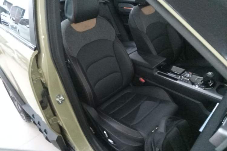 Used Geely Auto Cowboy 2025 1.5TD Fun-Offroad Version
