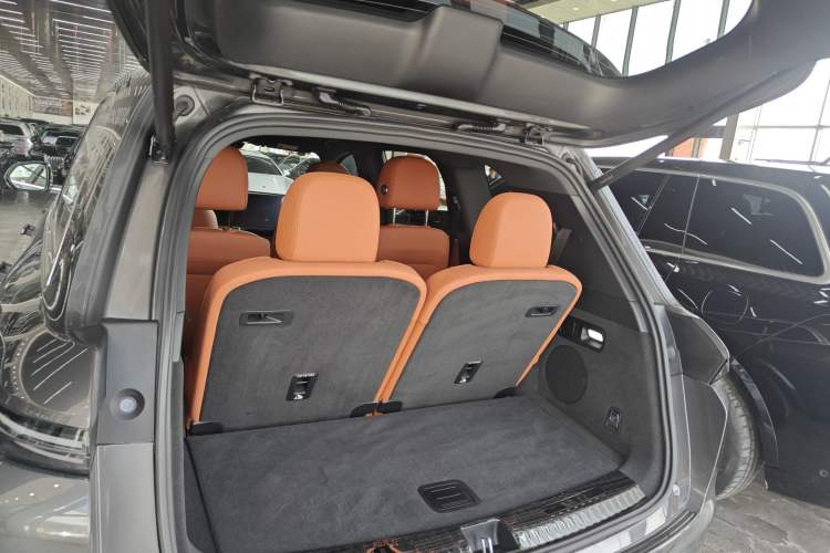 Used Li Auto L8 2024 Max
