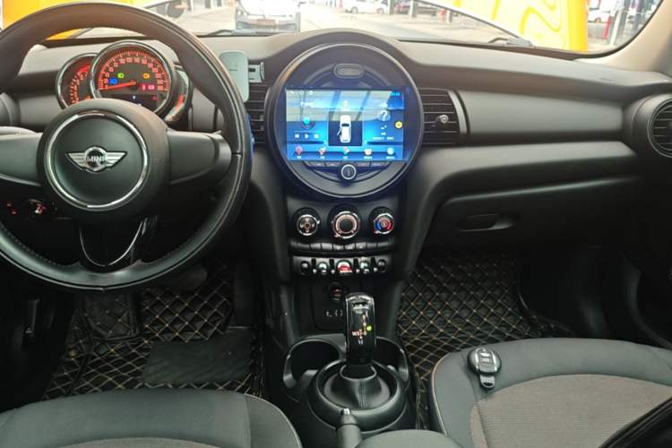 Used MINI 2018 1.5T ONE Five-Door Edition
