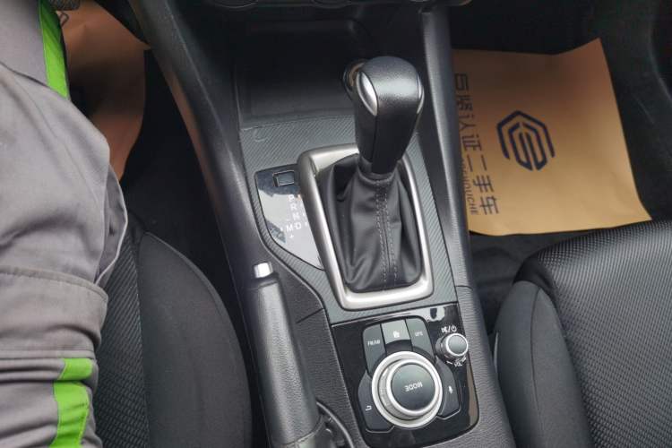 Used Mazda Mazda 3 Axela 2017 Sedan 1.5L Automatic Comfort Model Emission Standard China V