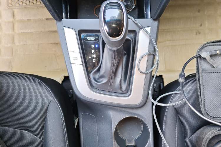 Used Hyundai Elantra (6th Generation / Lingdong) 2016 1.6L Automatic ZhiXuan – Elite Version