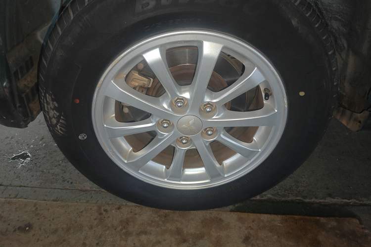 Used Mitsubishi ASX 2013 2.0L CVT Two-Wheel Drive Elite Edition