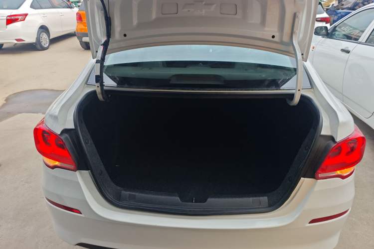 Used Chevrolet Cavalier 2016 1.5L Automatic Enjoyment Edition Trunk