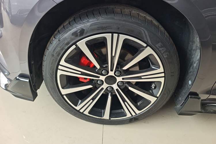 Used Geely Auto Preface 2025 Dongfang Yao 2.0TD Moonlight Edition
