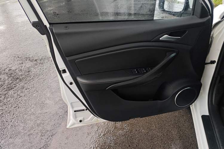 Used BYD Song 2021 Classic Edition 1.5T Automatic Elite Model