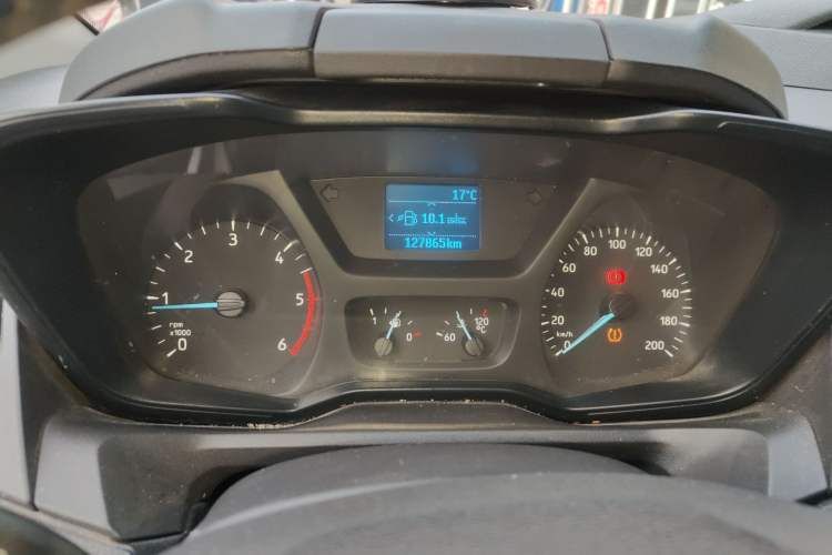 Used Ford Transit 2019 2.0T Diesel Multi-Purpose Commercial Vehicle Short Wheelbase Low Roof 6-Seater China VI Standard Instrument Cluster