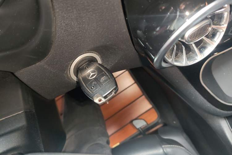 Used Mercedes-Benz Vito 2018 2.0T Business Version China V Emission Standard