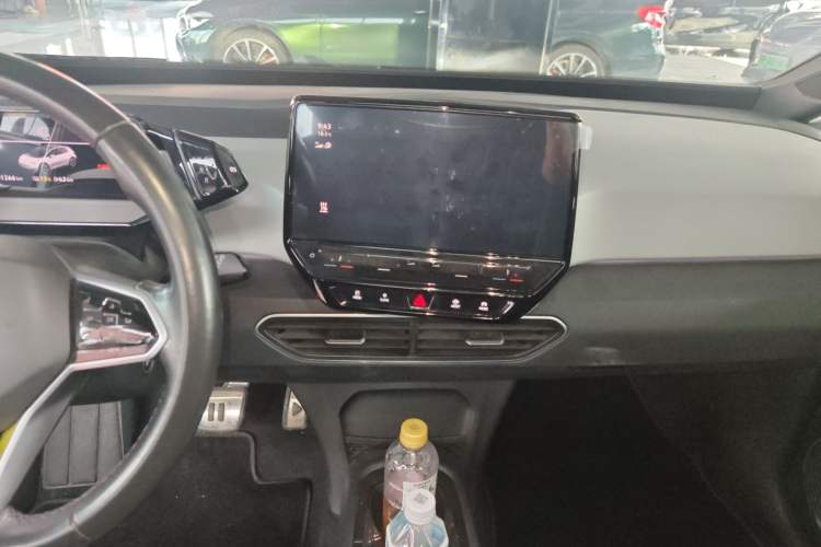 Used Volkswagen ID.3 2023 Pure Smart Edition Audio And AC Panel
