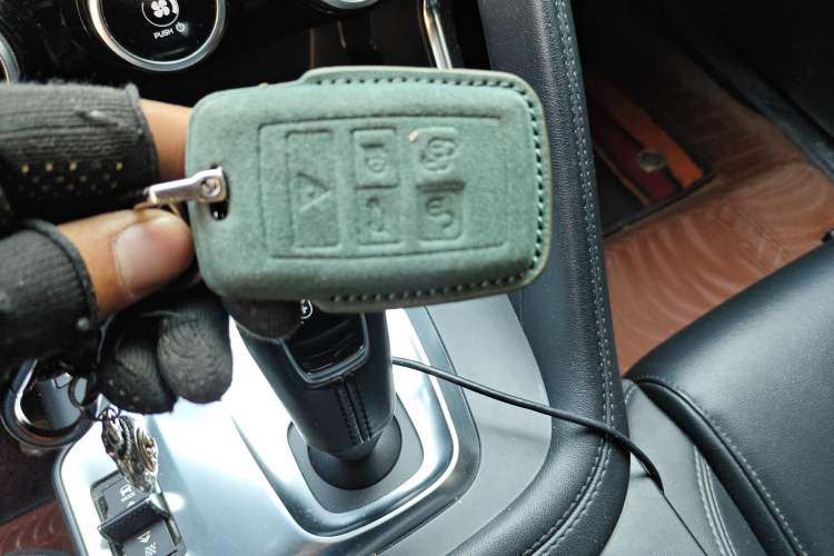 Used Jaguar E-PACE 2018 P200 S China VI
