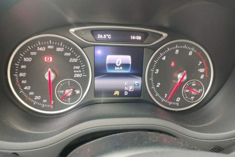 Used Mercedes-Benz B-Class 2017 B 200 Sport Edition Instrument Cluster