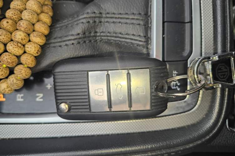 Used MG 6 2017 20T Automatic Luxury Smart Connect Version China V Standard