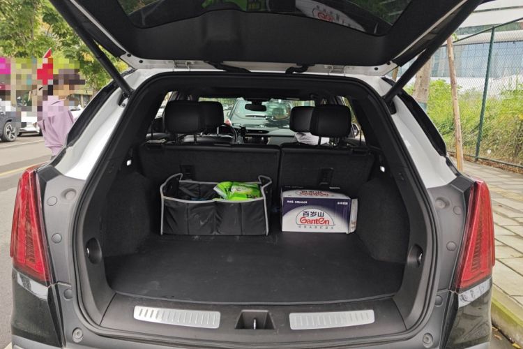 Used Cadillac XT5 2021 28T Luxury Model
