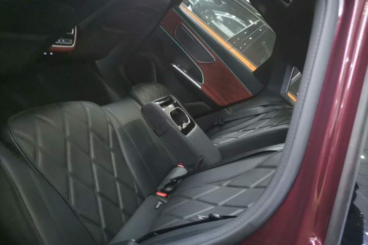 Used Chery Fulwin A9L 2025 Model, Four-Wheel Drive High-Energy Peak Edition