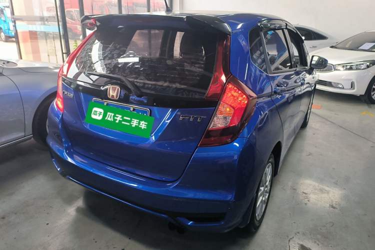 Used Honda Fit 2018 1.5L CVT Comfort Version Rear Right 45 Deg