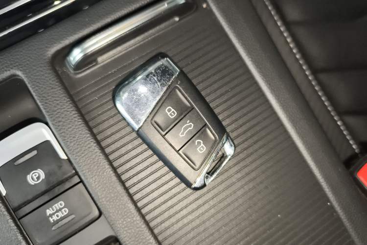 Used Volkswagen FAW-Volkswagen CC 2020 330TSI Glamour Edition China VI Standard
