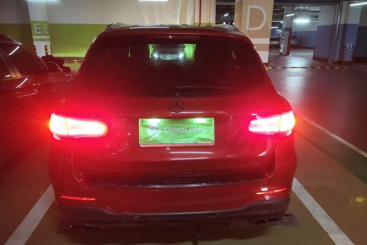 Used Mercedes-Benz GLC 2018 Facelift GLC 260 4MATIC Luxury Edition Rear