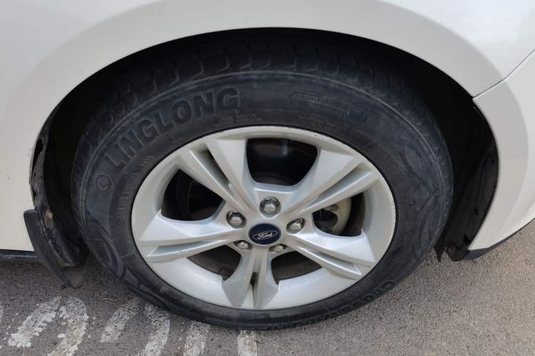 Used Ford Focus 2017 Sedan 1.6L Automatic Comfort Plus SmartDrive Edition