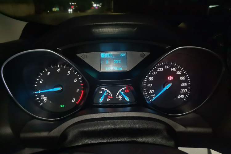 Used Ford Kuga 2015 1.5L GTDi Two-Wheel Drive Fashion Edition Instrument Cluster