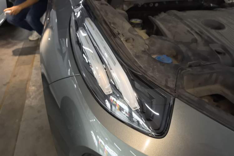 Used Lynk & Co 03 2022 2.0TD DCT JingPro Right Front Headlight