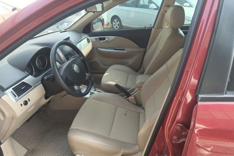 Used Buick Excelle 2013 1.5L Automatic Classic Model