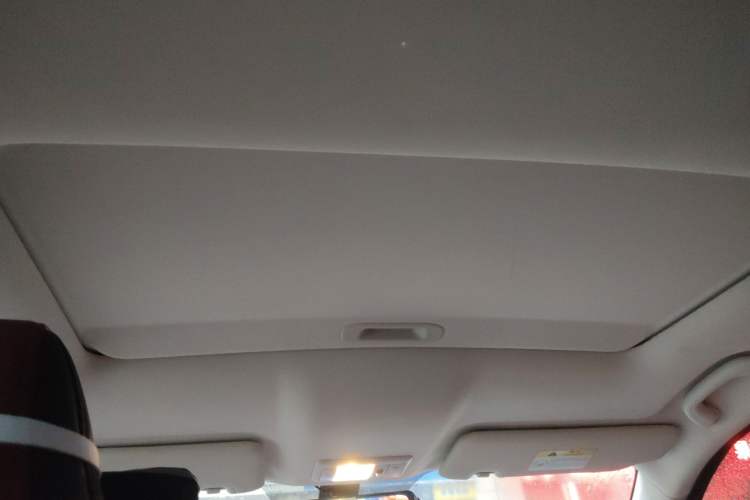 Used CHANGAN OSHAN X5 2023 Enjoy Edition 1.5T DCT Luxury Model Headliner