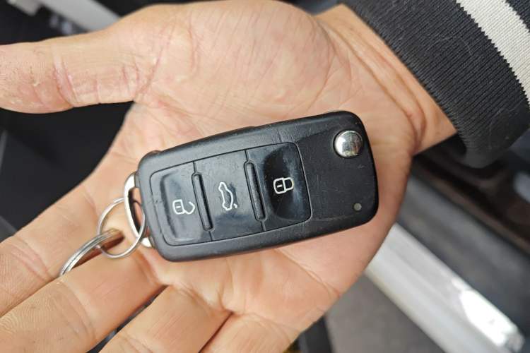 Used Volkswagen Lavida 2017 1.6L Manual Comfort Edition