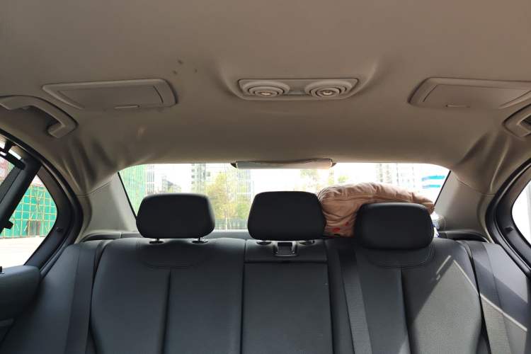 Used BMW 3 Series 2015 320Li Fashion Model
