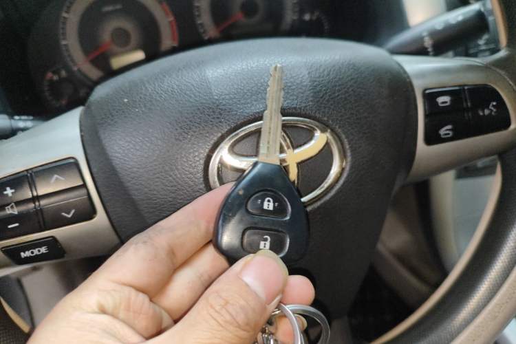 Used Toyota Corolla 2011 Commemorative Edition 1.6L Manual GL Vehicle Key