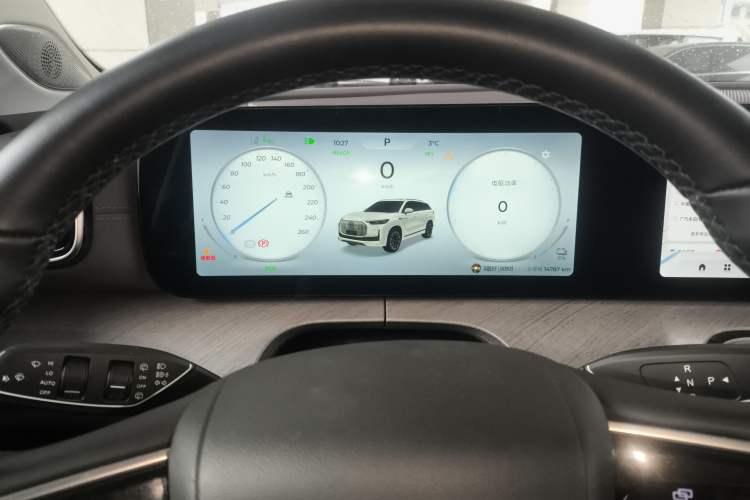 Used Chery Tiggo 9 C-DM 2025 1.5T 106KM Ultra-Comfort Edition 5 Seats Lithium-NMC
