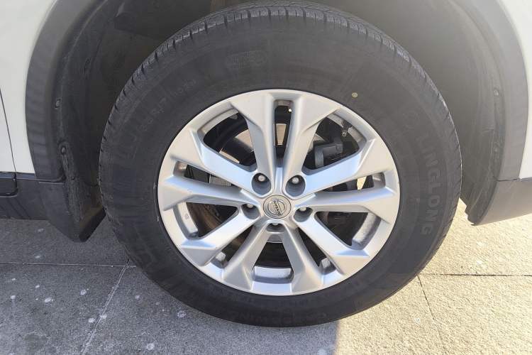 Used Nissan X-Trail 2014 2.0L CVT Comfort Edition 2WD
