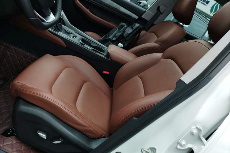 Used Geely Auto Vision X6 2021 PRO 1.4T Automatic Prestige Model
