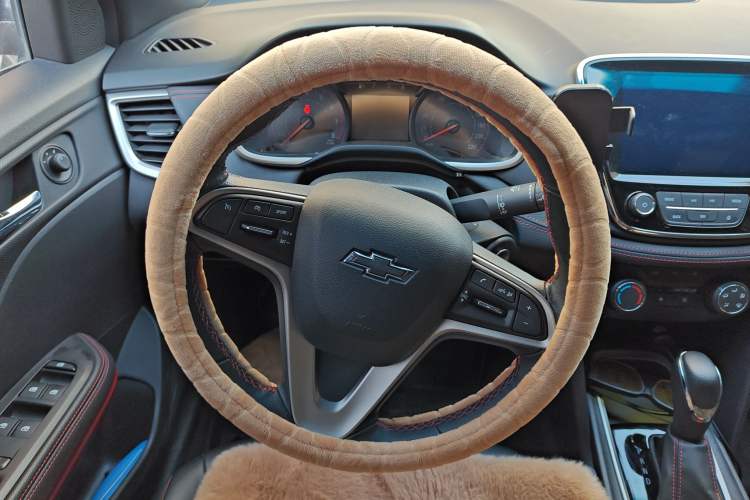 Used Chevrolet Monza 2022 Light Hybrid RS 330T Automatic Comfort Edition