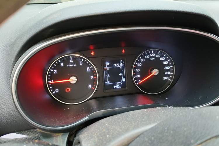 Used Kia KX3 2015 1.6L Automatic Two-Wheel Drive DLX Odometer Close Up