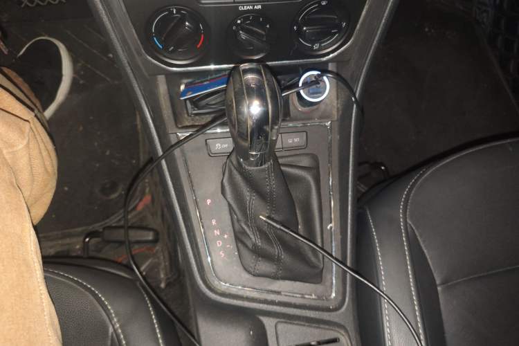 Used Volkswagen Lavida 2015 1.6L Automatic Comfort Edition