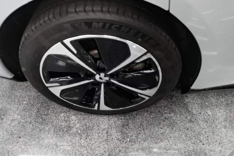 Used Nio ET5T 2025 75 kWh Touring