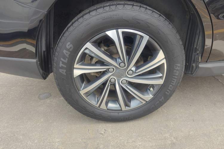 Used Geely Auto Vision X6 2020 1.4T Manual Luxury Model
