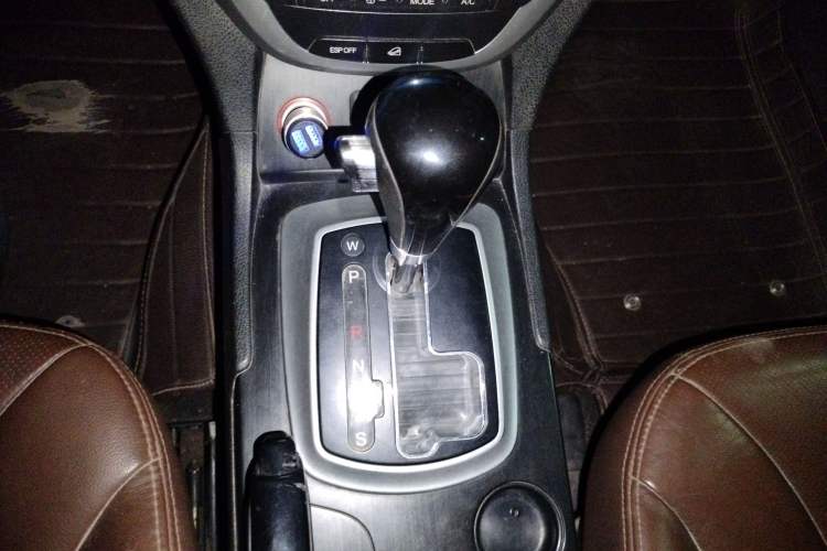 Used GAC Trumpchi GS5 2013 1.8T Automatic Two-Wheel Drive Luxury Edition
