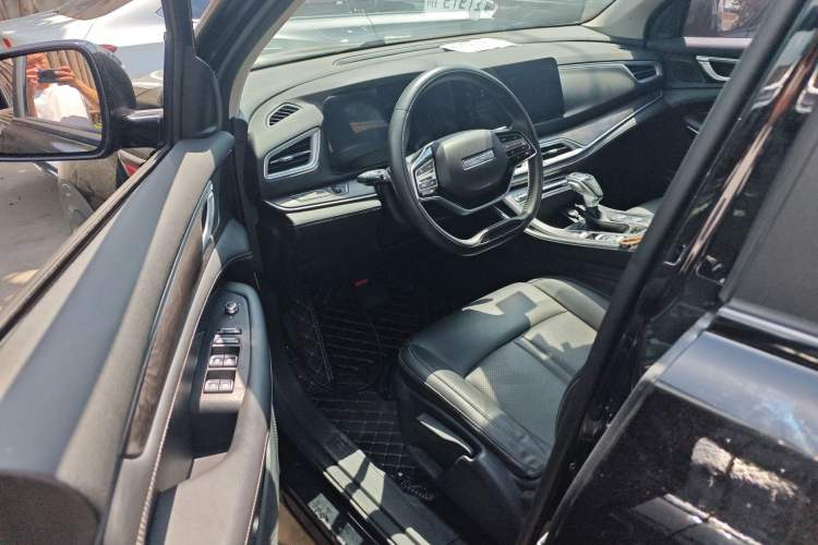 Used Dongfeng Fengon 580 2022 1.5T Automatic Enjoyment Model Left Front Seat