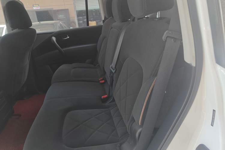 Used Nissan Patrol (Parallel Import) 2018 4.0L Automatic 7-Seater Middle East Version