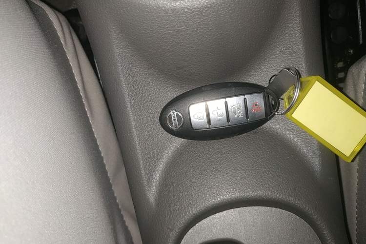 Used Nissan Sunny 2015 1.5XE CVT Master Edition Interior 1