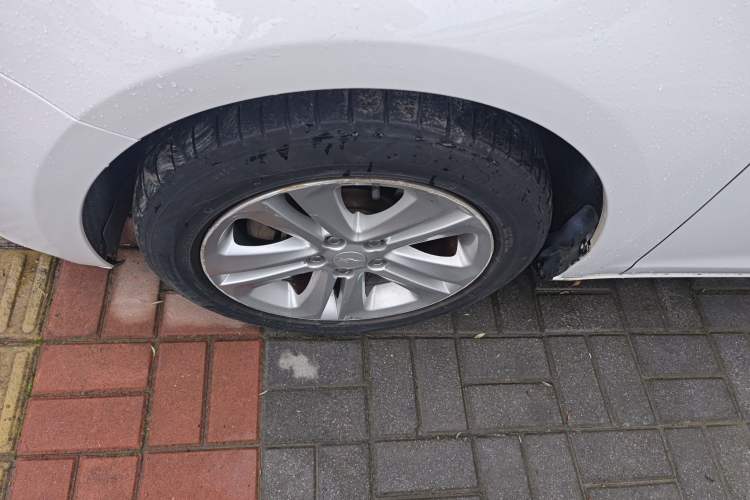 Used Chevrolet Cruze 2015 1.5L Automatic Fashion Navigation Edition
