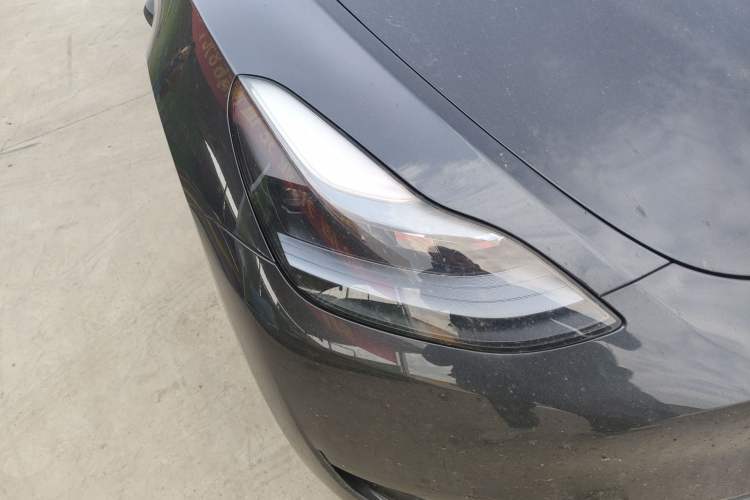 Used Tesla Model Y 2024 Rear-Wheel-Drive Version
